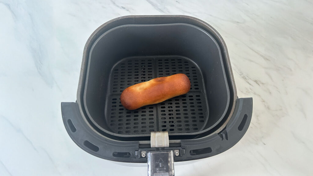 Worstenbroodje opwarmen in de airfryer